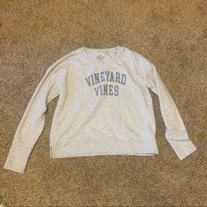 Vineyard Vines Grey crew neck sweater